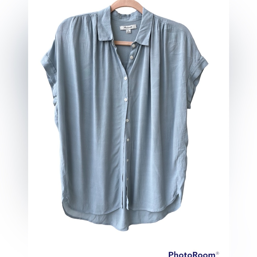 Madewell soft blue shirt sleeve button down